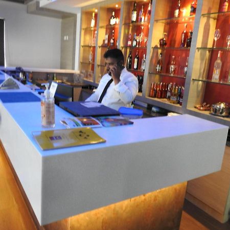 Hotel Annamalai Bahur 外观 照片