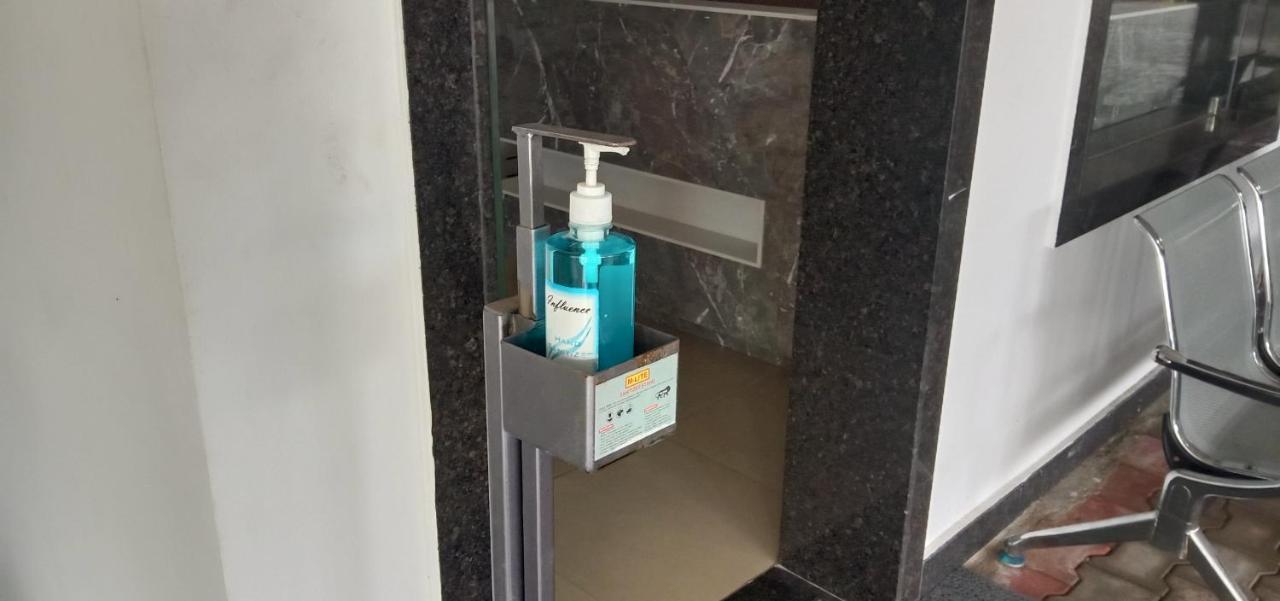 Hotel Annamalai Bahur 外观 照片
