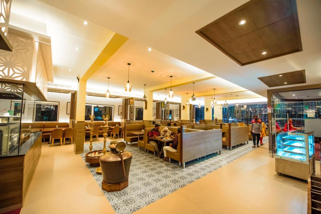 Hotel Annamalai Bahur 外观 照片